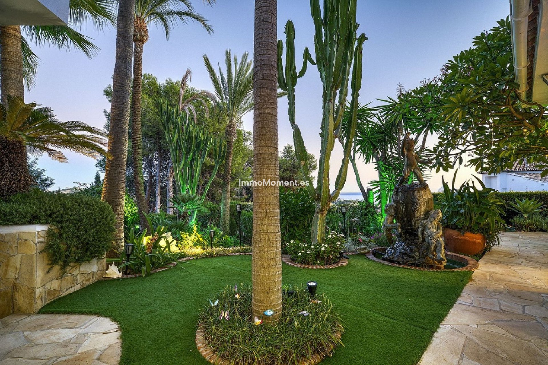 Resale - Detached villa - Marbella - Hacienda Las Chapas
