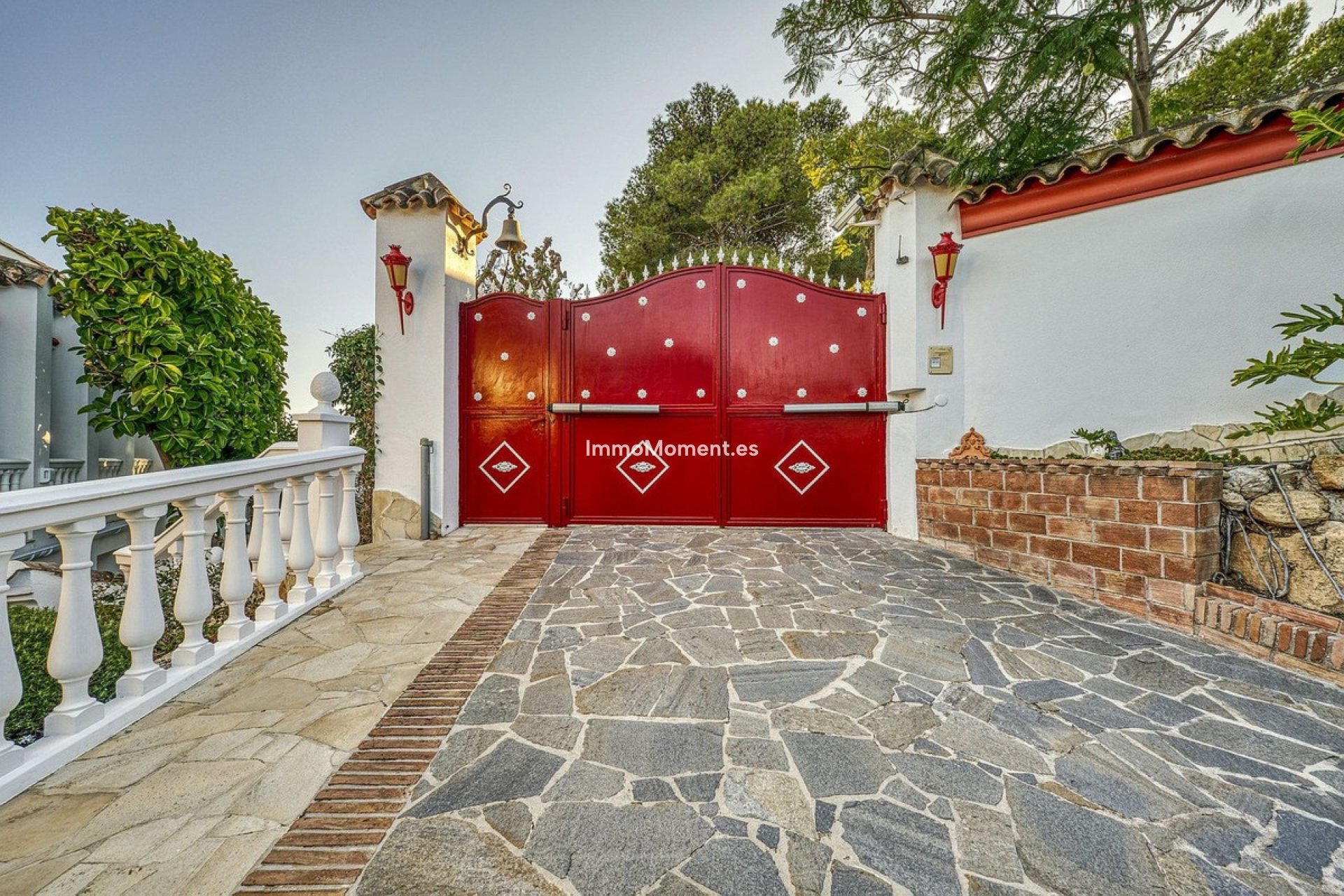 Resale - Detached villa - Marbella - Hacienda Las Chapas