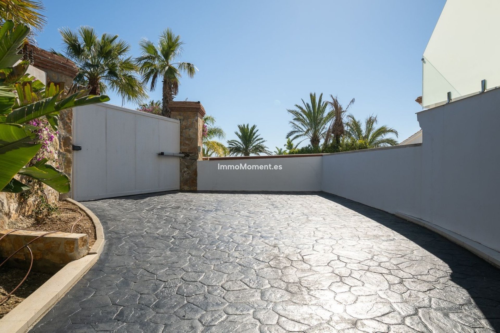 Resale - Detached villa - Marbella - Hacienda Las Chapas