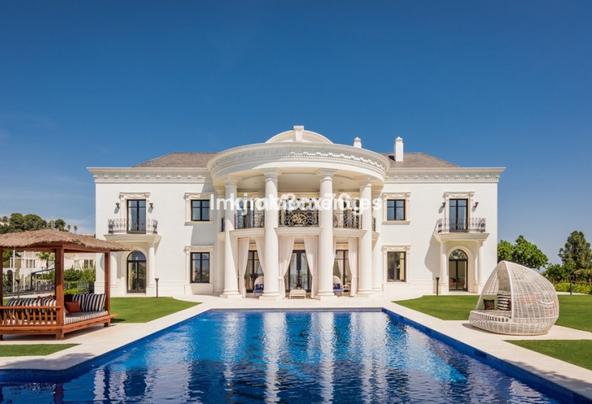 Resale - Detached villa - Marbella - Hacienda Las Chapas