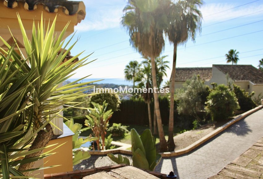 Resale - Detached villa - Marbella - Hacienda Las Chapas