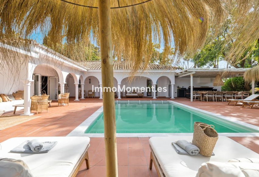 Resale - Detached villa - Marbella - Hacienda Las Chapas