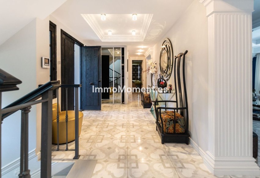 Resale - Detached villa - Marbella - Hacienda Las Chapas
