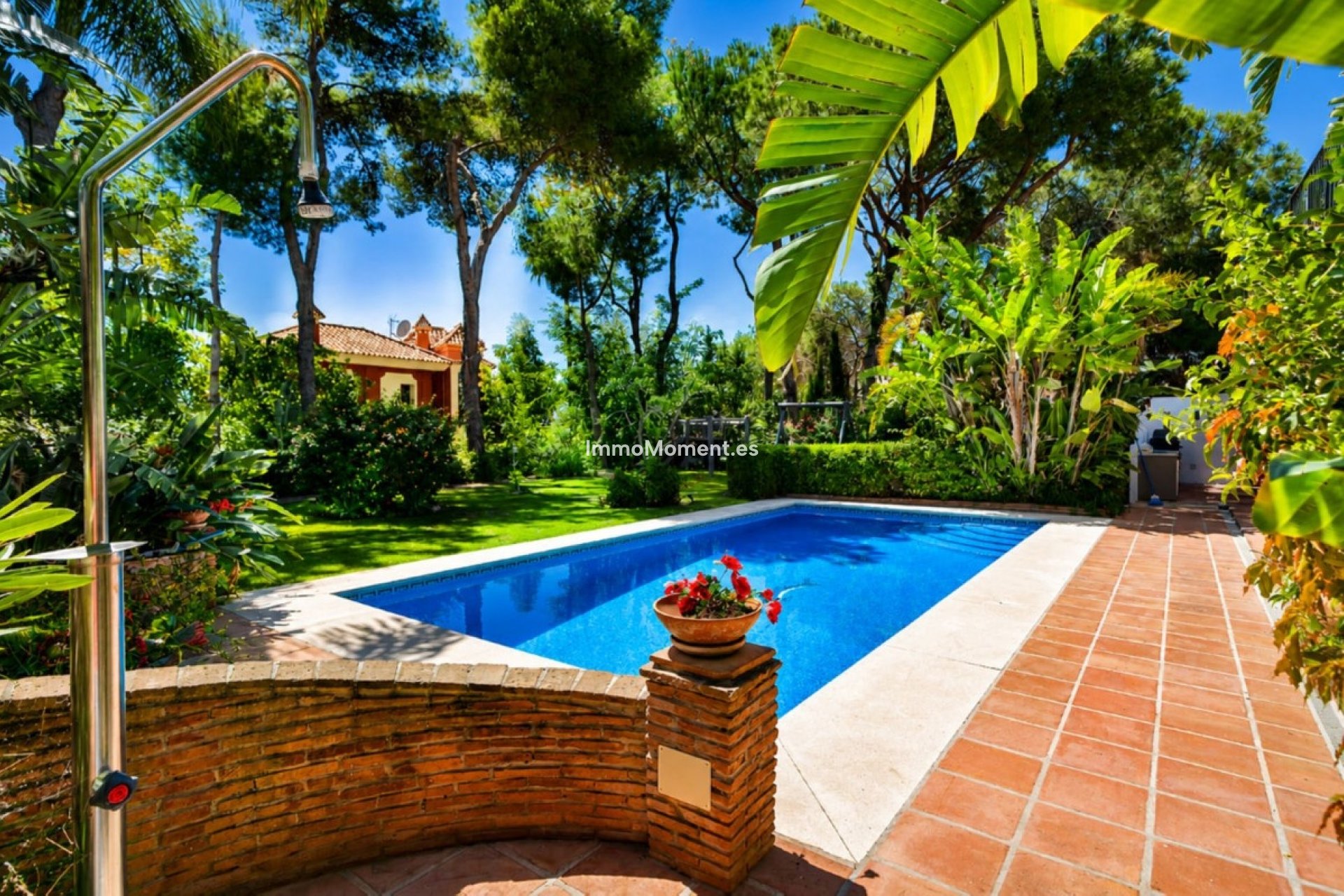 Resale - Detached villa - Marbella - Hacienda Las Chapas
