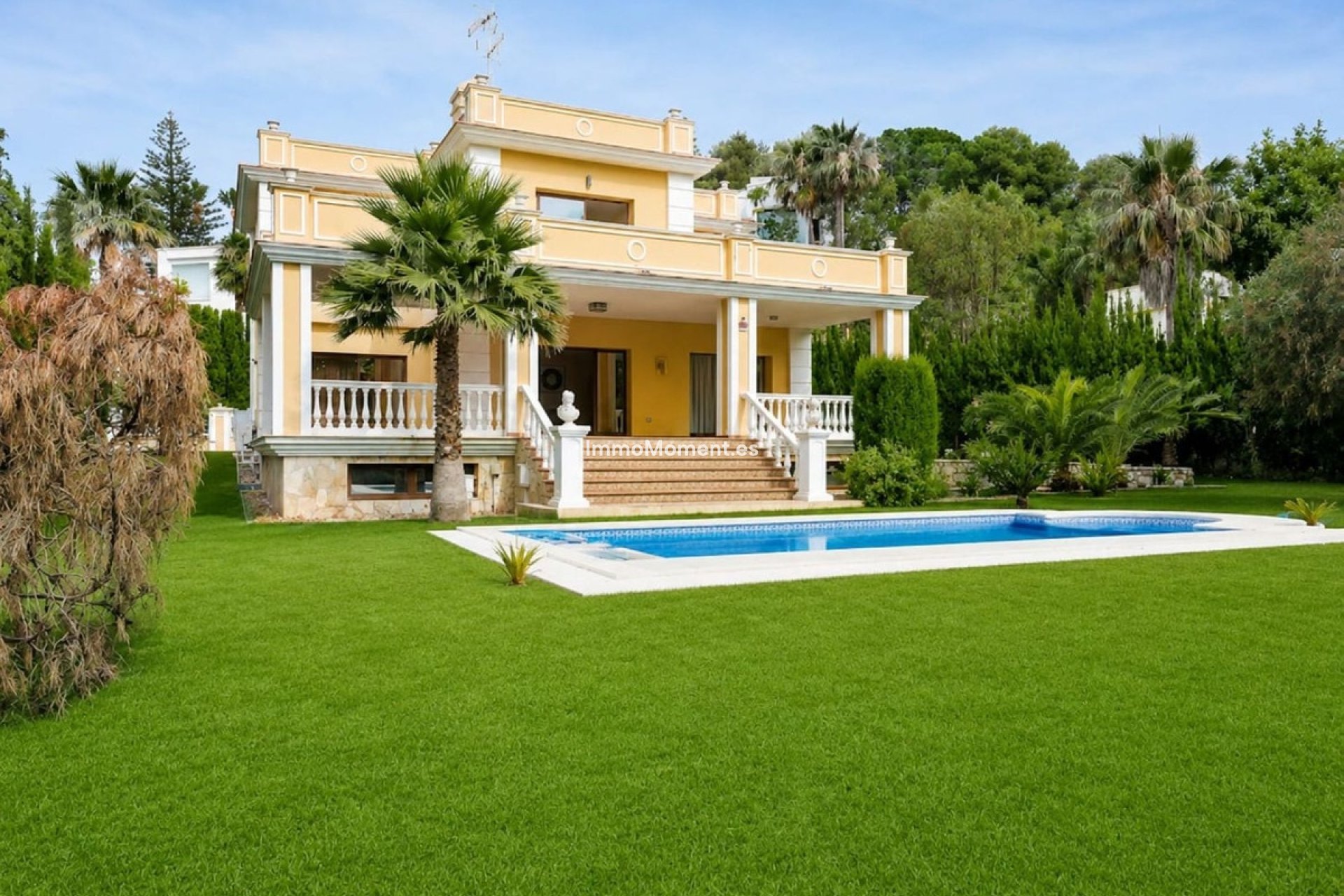 Resale - Detached villa - Marbella - Hacienda Las Chapas