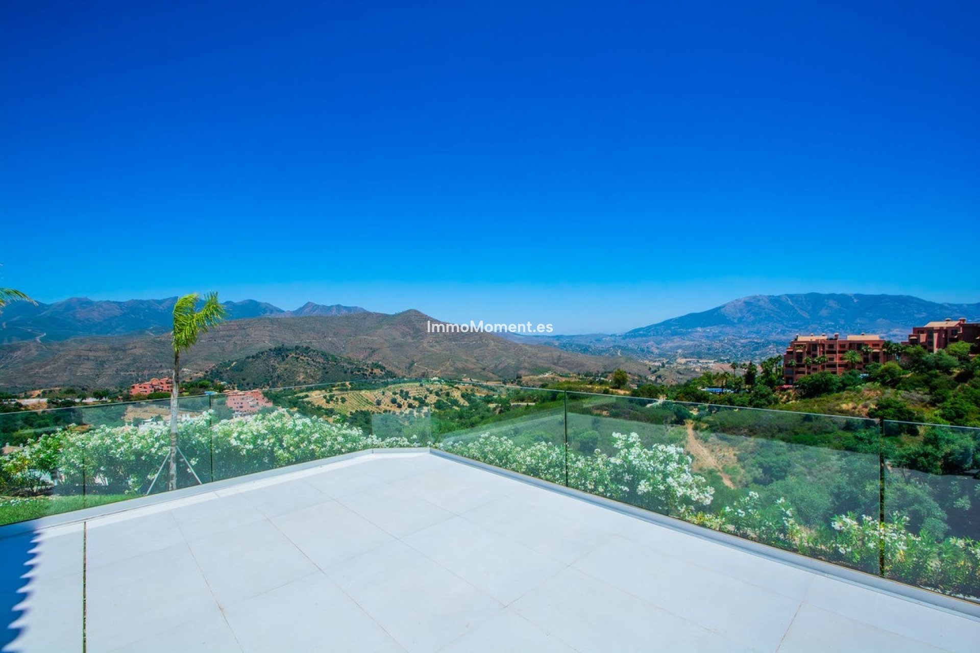 Resale - Detached villa - Marbella - La Mairena