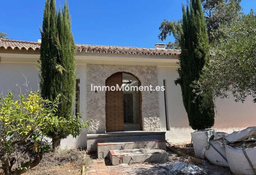 Resale - Detached villa - Marbella - La Mairena