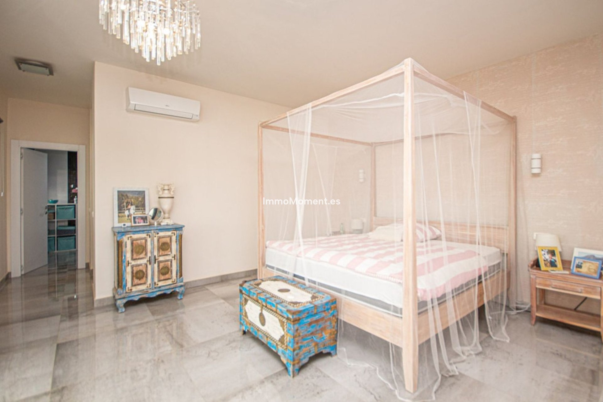 Resale - Detached villa - Marbella - La Mairena
