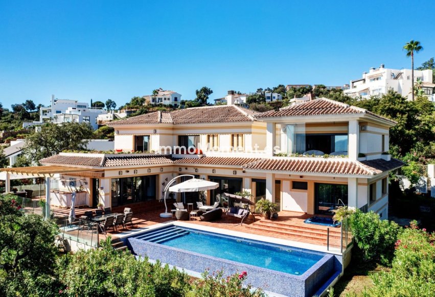 Resale - Detached villa - Marbella - La Mairena