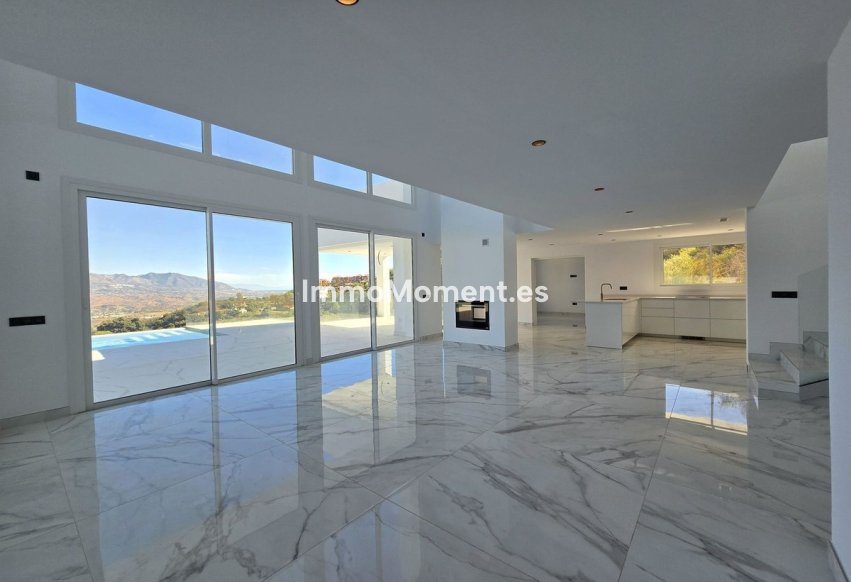 Resale - Detached villa - Marbella - La Mairena