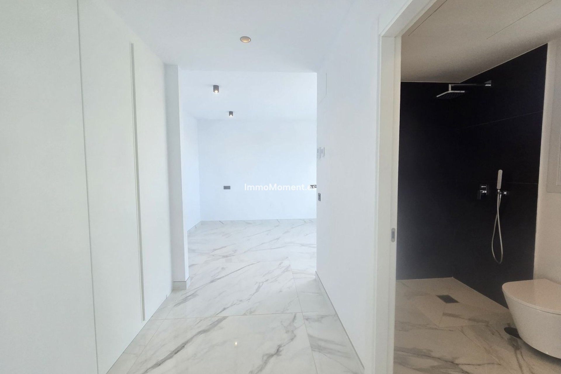 Resale - Detached villa - Marbella - La Mairena