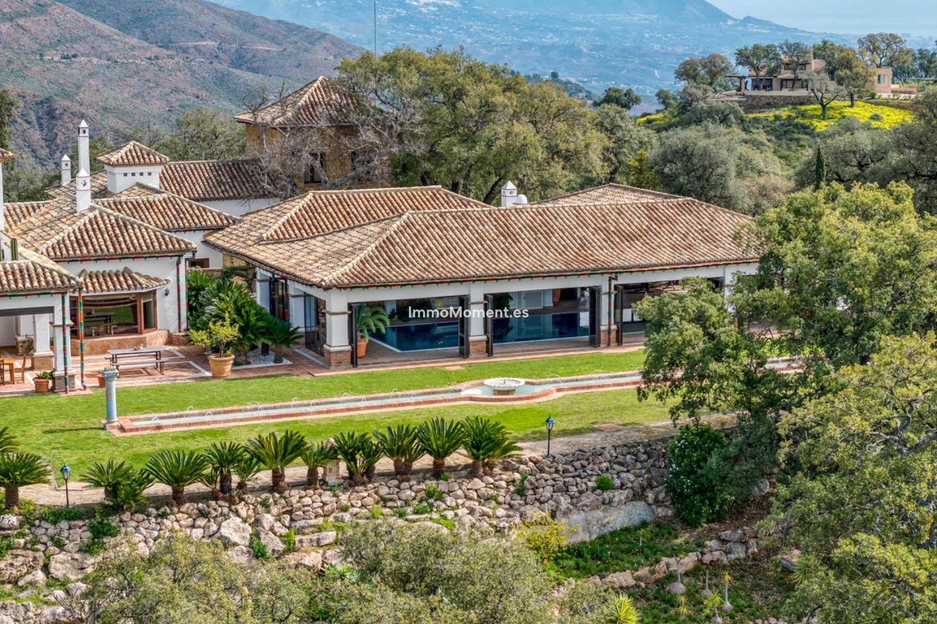 Resale - Detached villa - Marbella - La Mairena