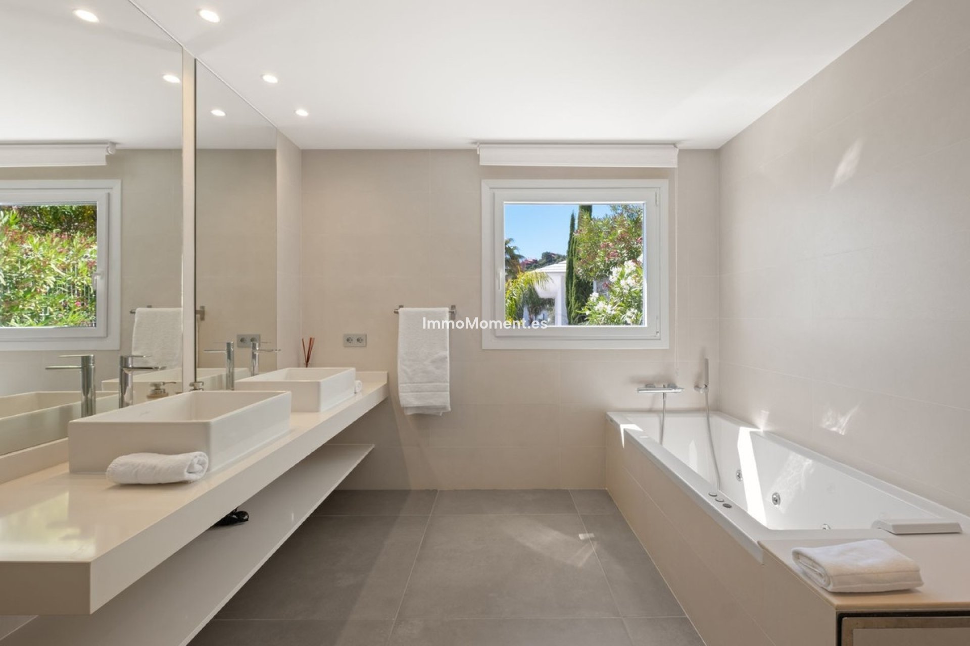 Resale - Detached villa - Marbella - La Mairena