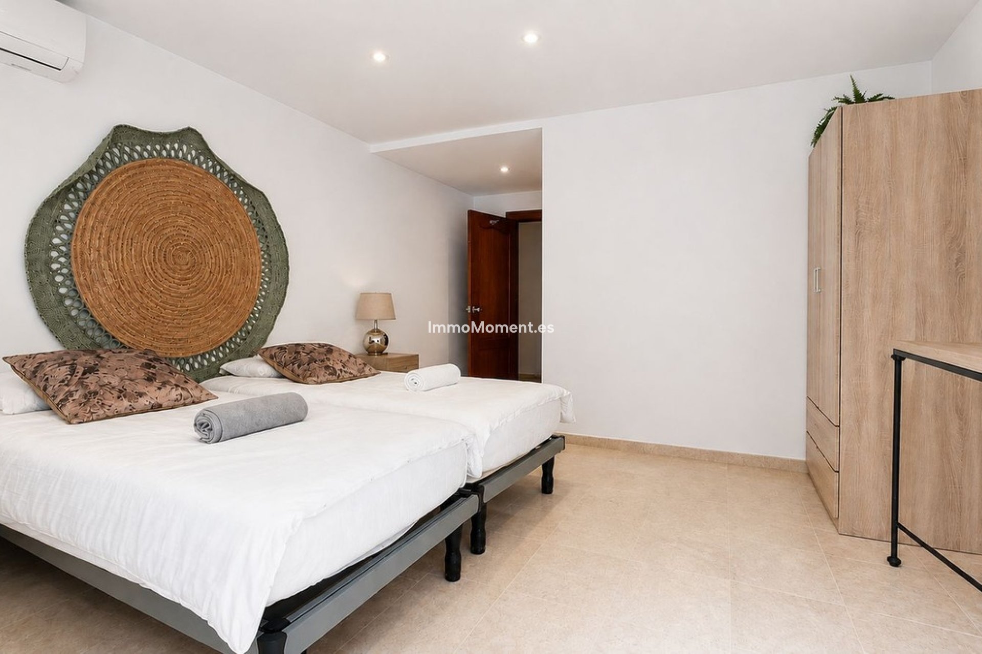 Resale - Detached villa - Marbella - Las Chapas