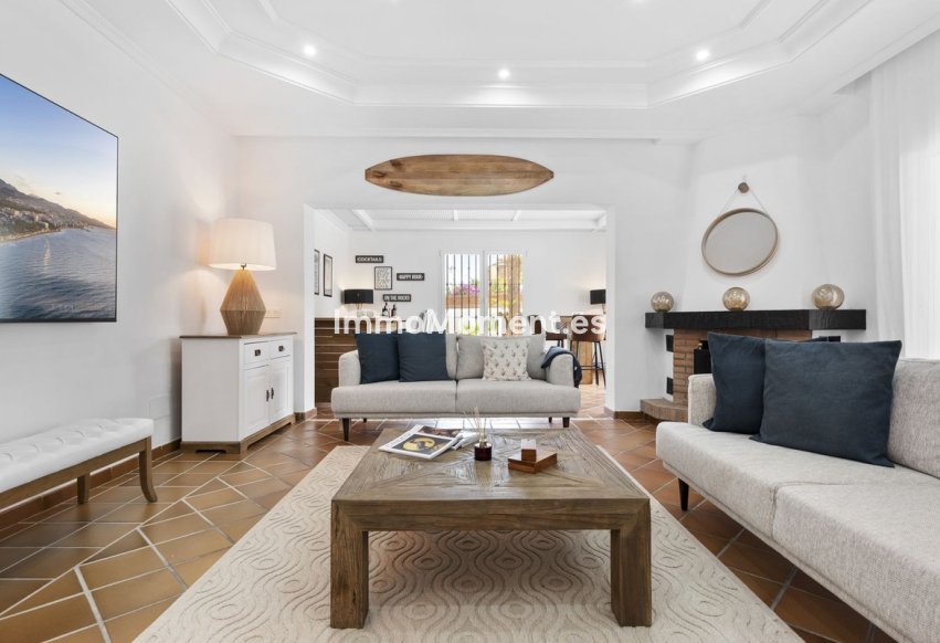 Resale - Detached villa - Marbella - Las Chapas