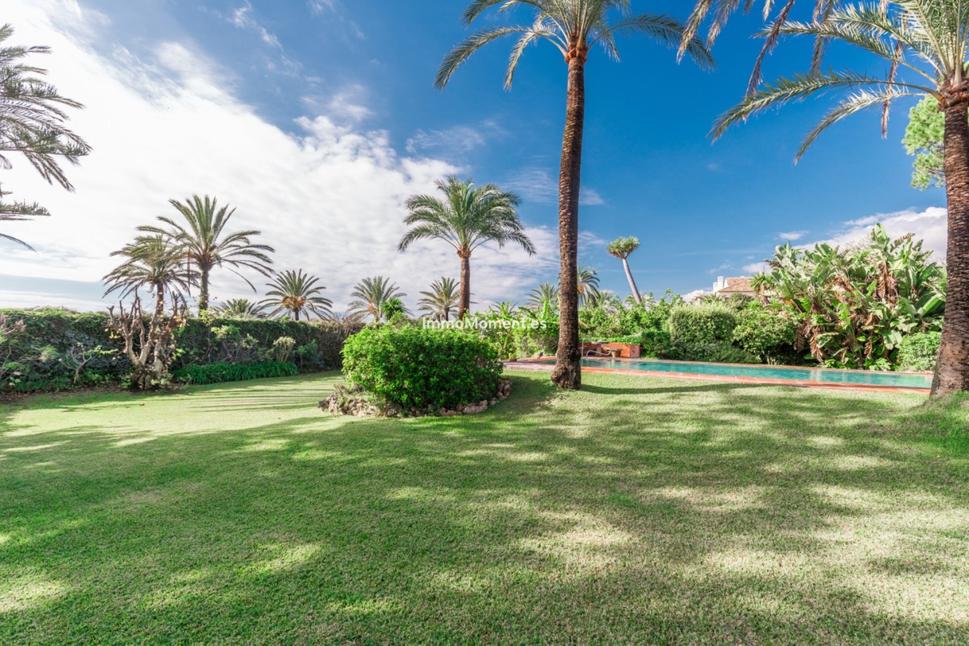 Resale - Detached villa - Marbella - Los Monteros