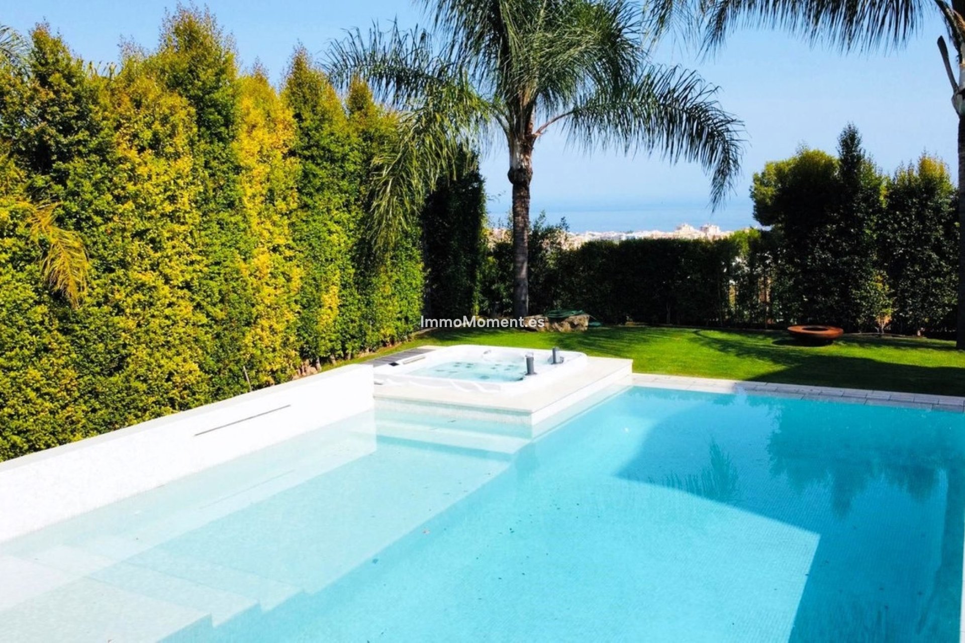 Resale - Detached villa - Marbella - Marbella Centro