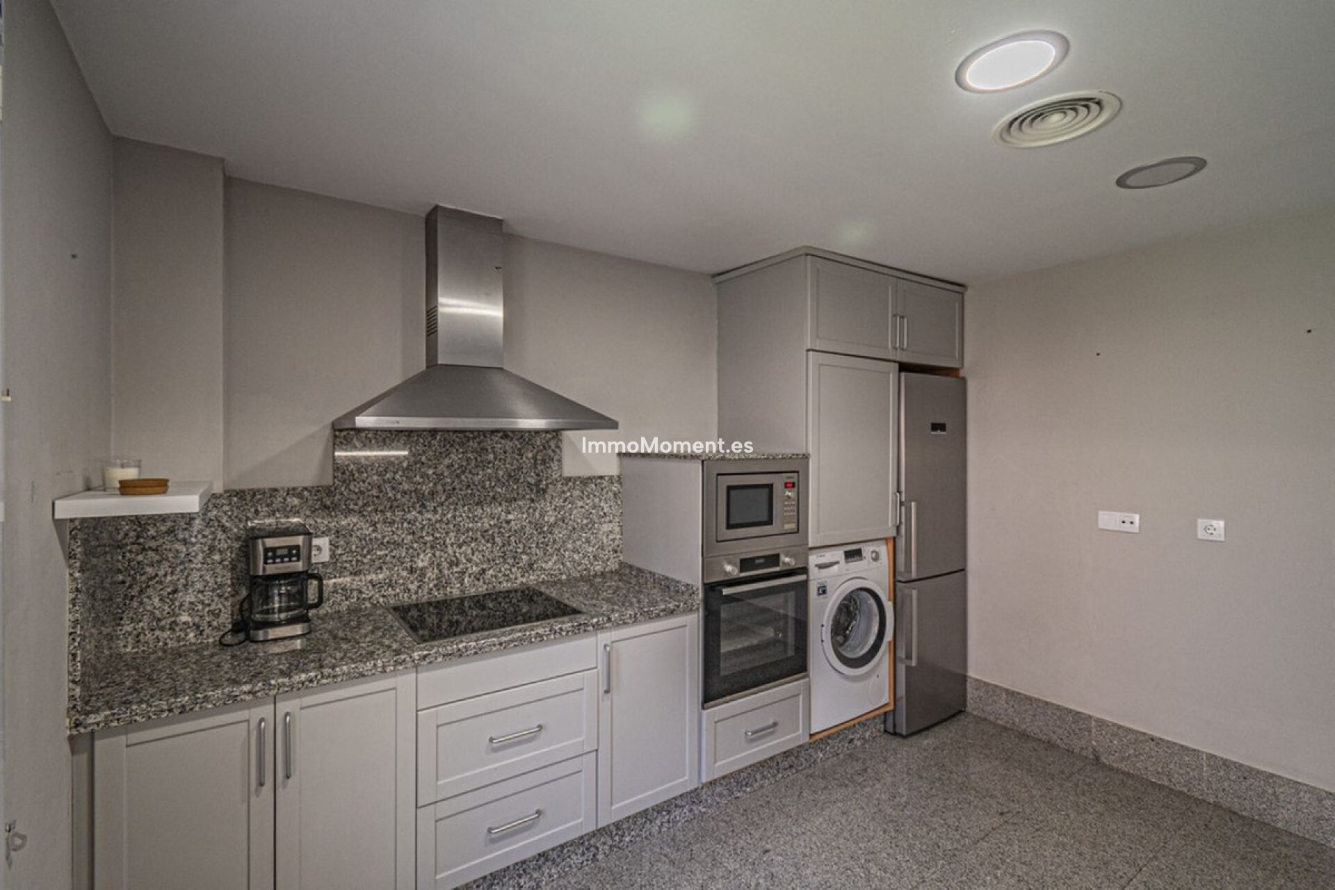 Resale - Detached villa - Marbella - Marbella Centro