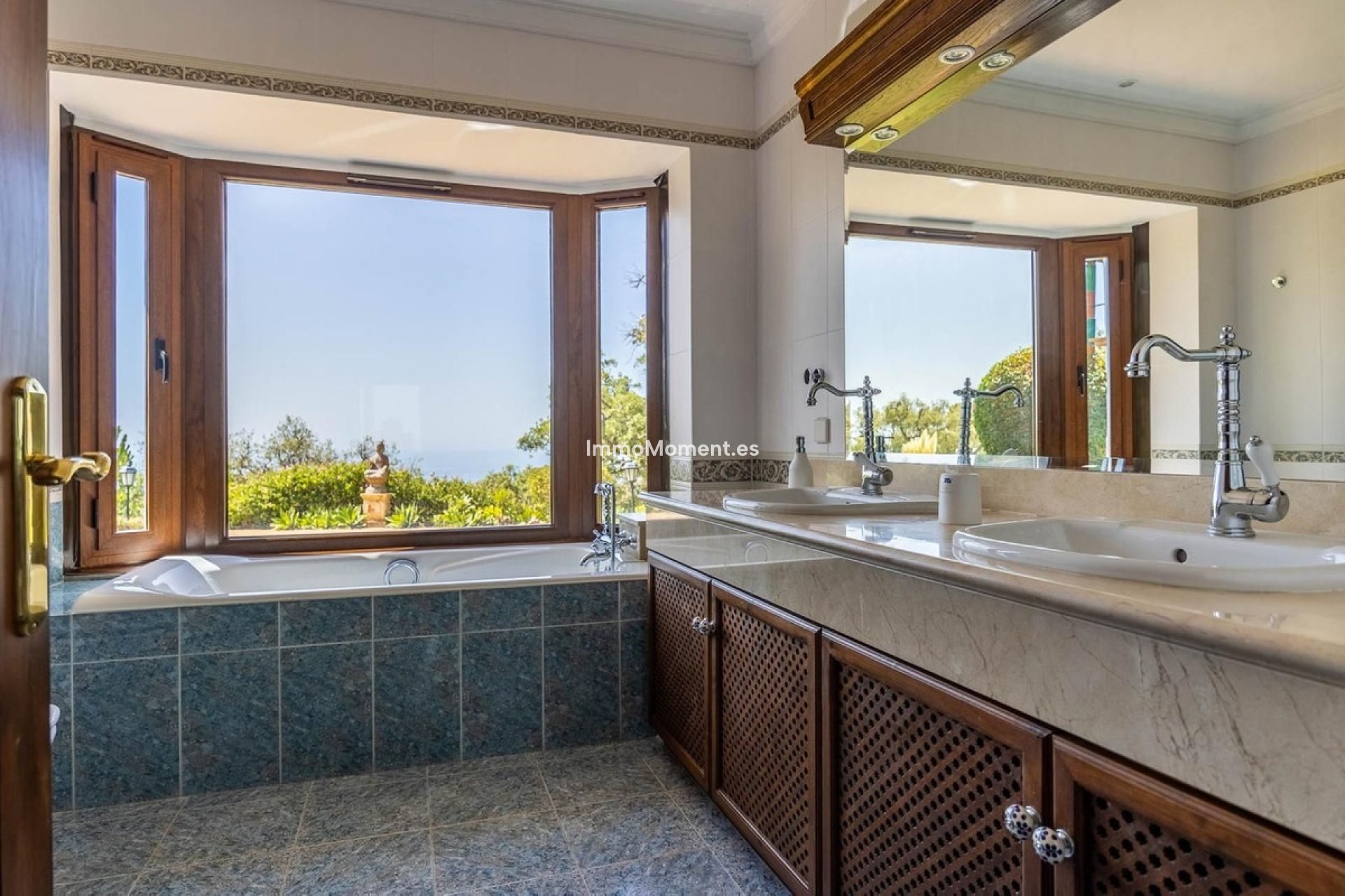Resale - Detached villa - Marbella - Marbella Centro