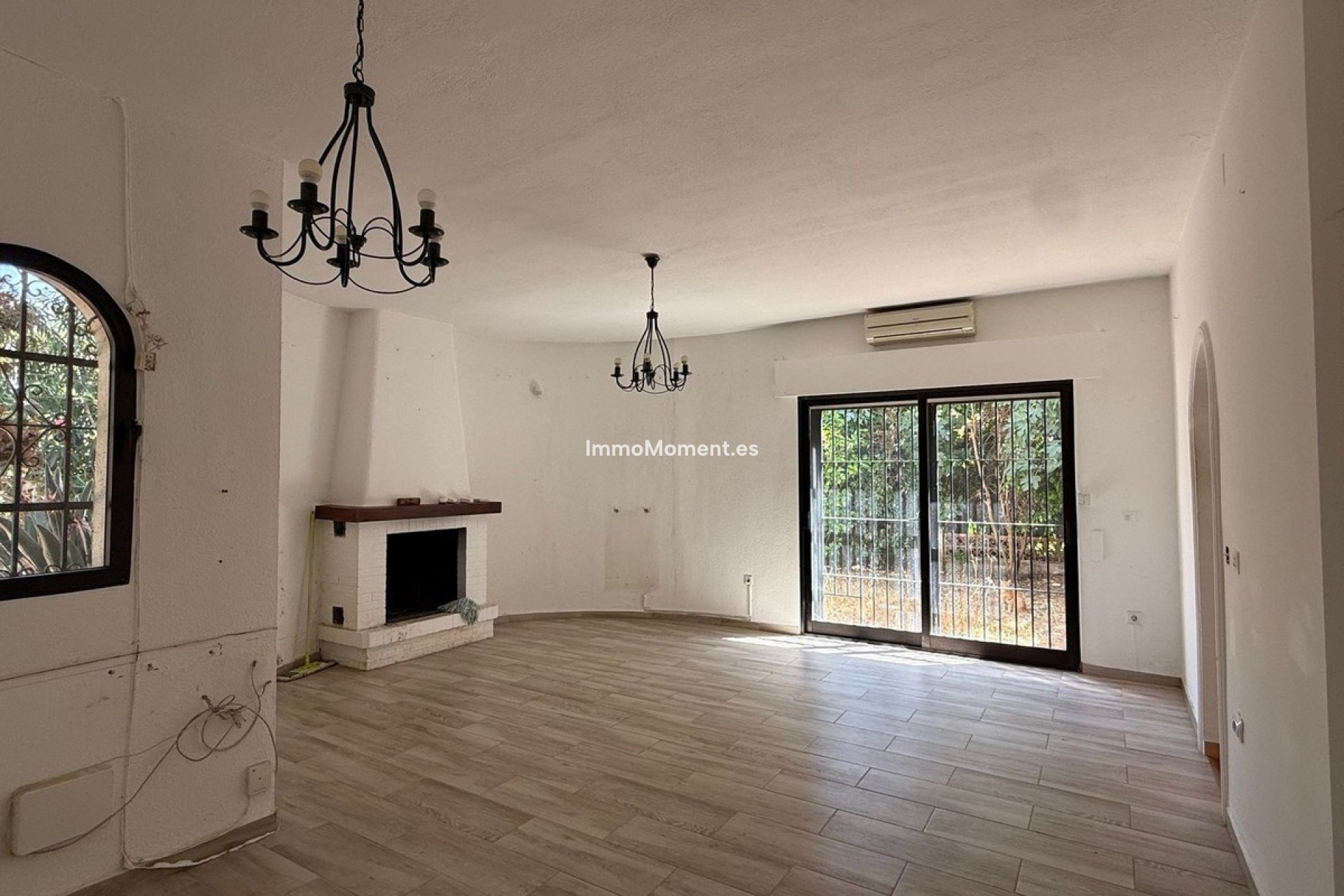 Resale - Detached villa - Marbella - Marbesa