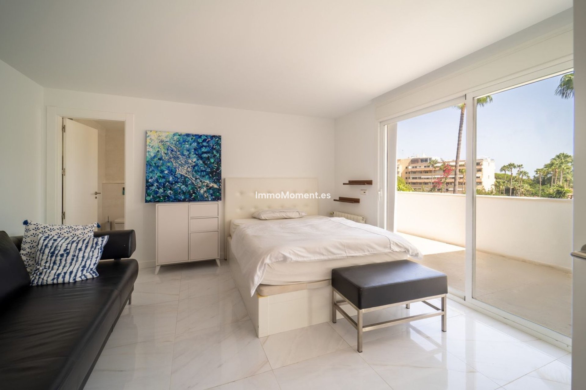 Resale - Detached villa - Marbella - Marbesa