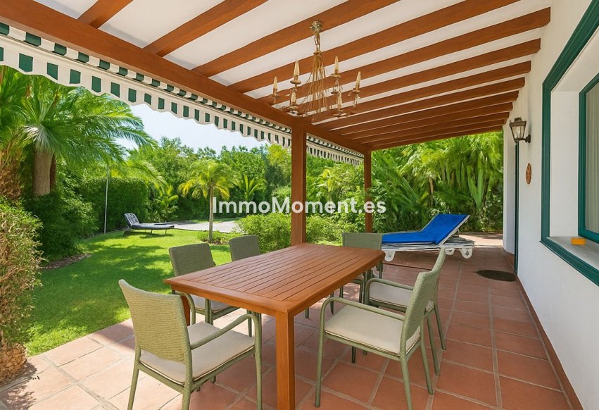 Resale - Detached villa - Marbella - Marbesa