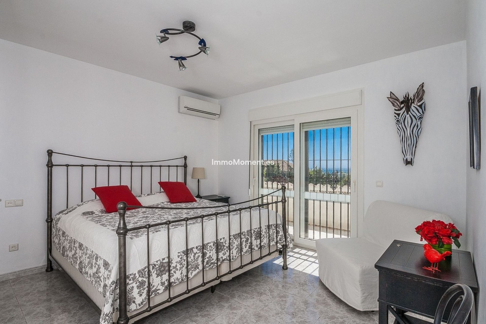 Resale - Detached villa - Marbella - Marbesa