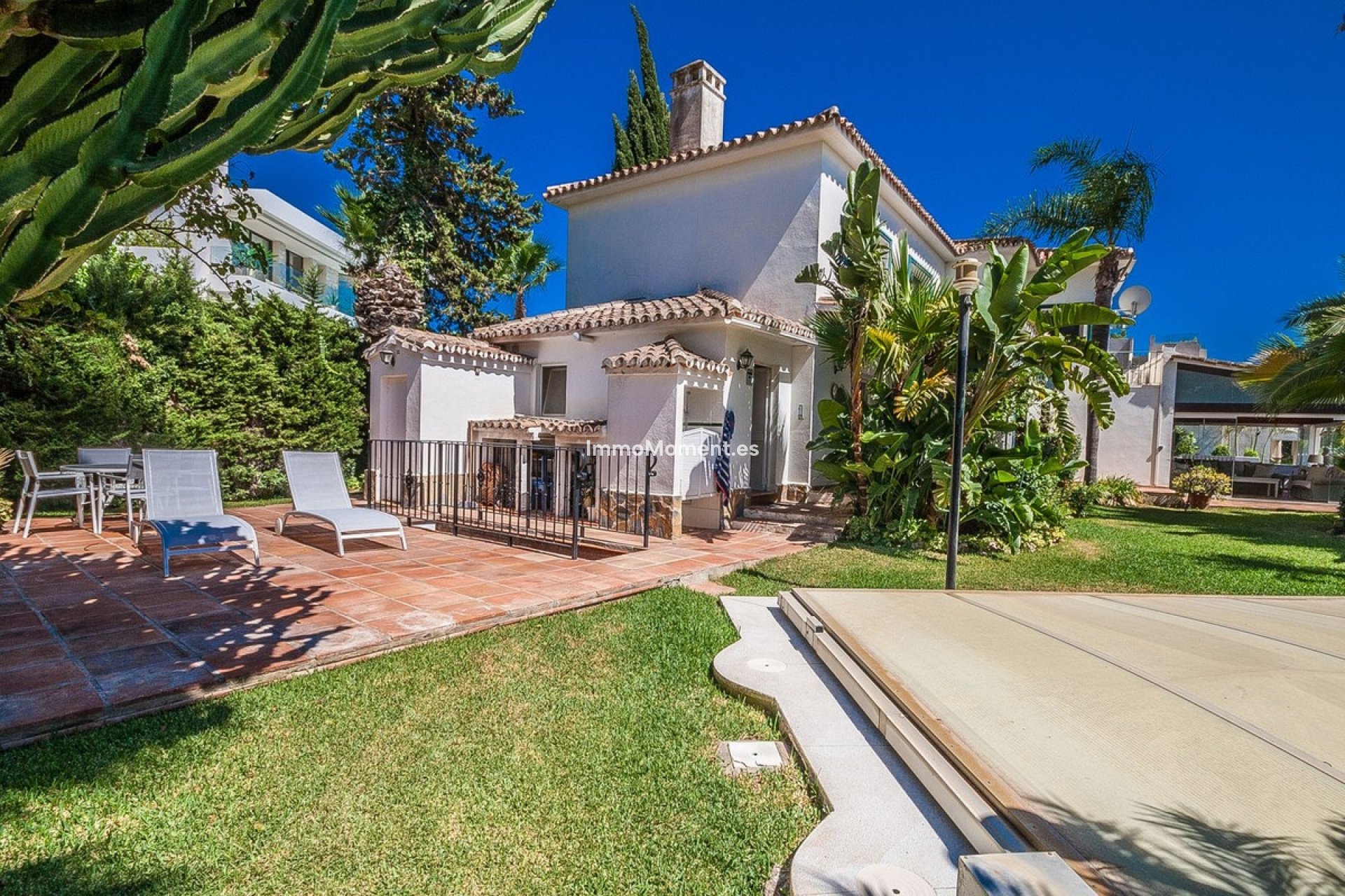 Resale - Detached villa - Marbella - Marbesa