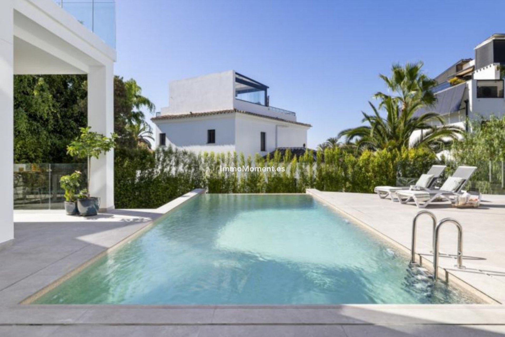 Resale - Detached villa - Marbella - Marbesa