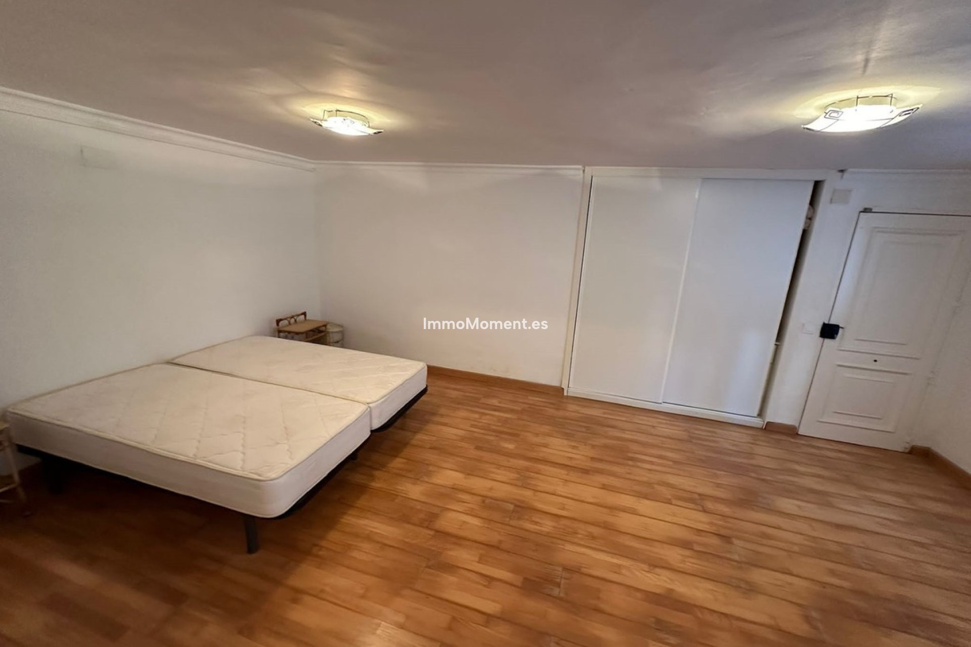 Resale - Detached villa - Marbella - Marbesa