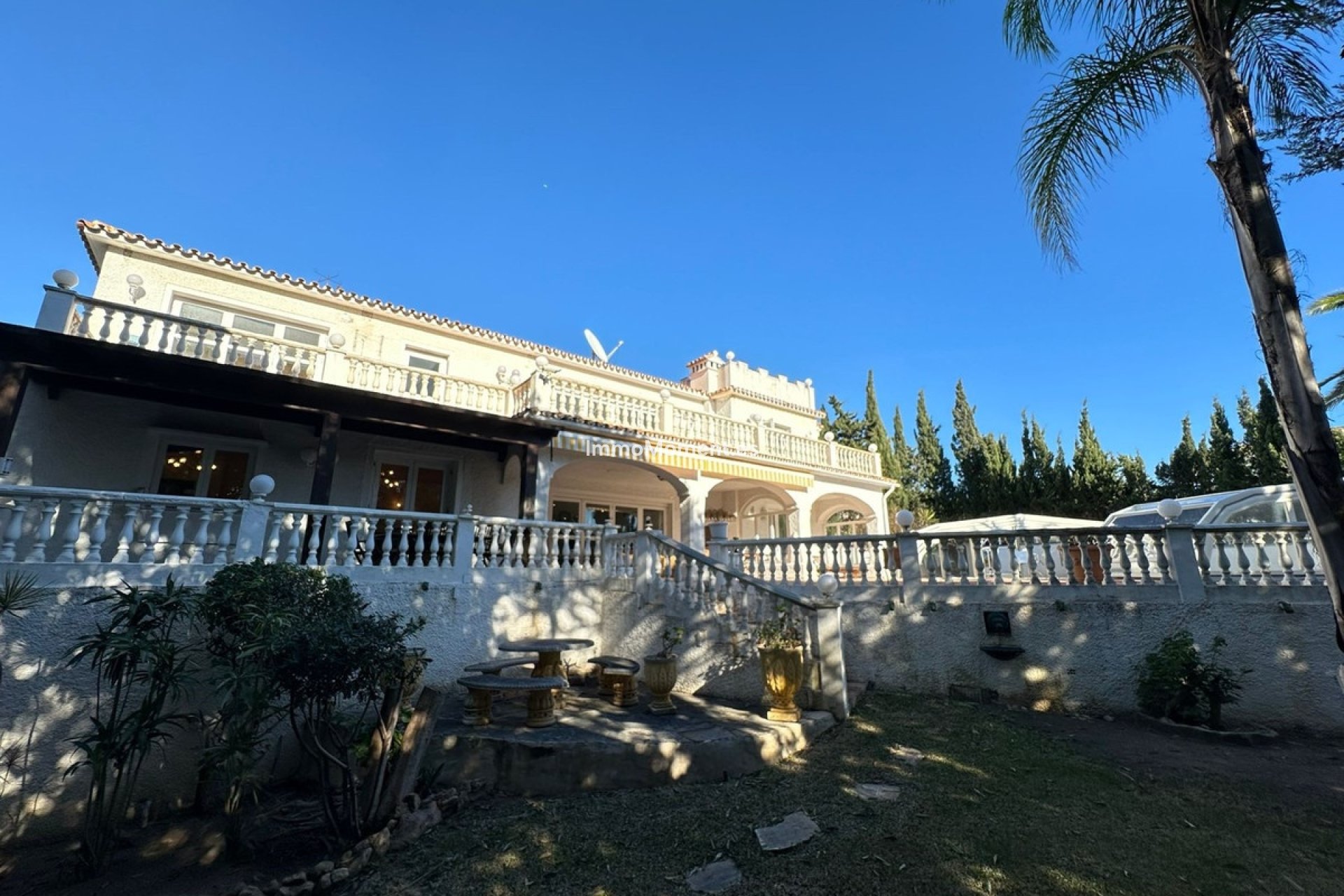 Resale - Detached villa - Marbella - Marbesa