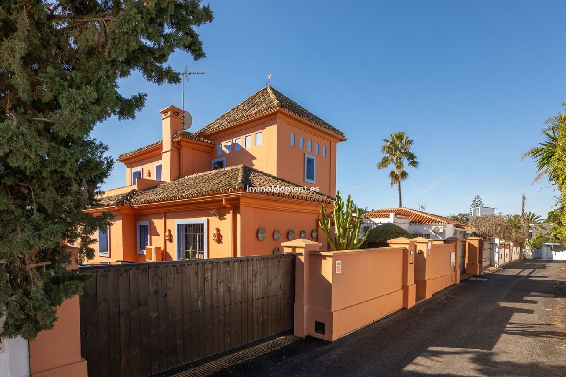 Resale - Detached villa - Marbella - Marbesa