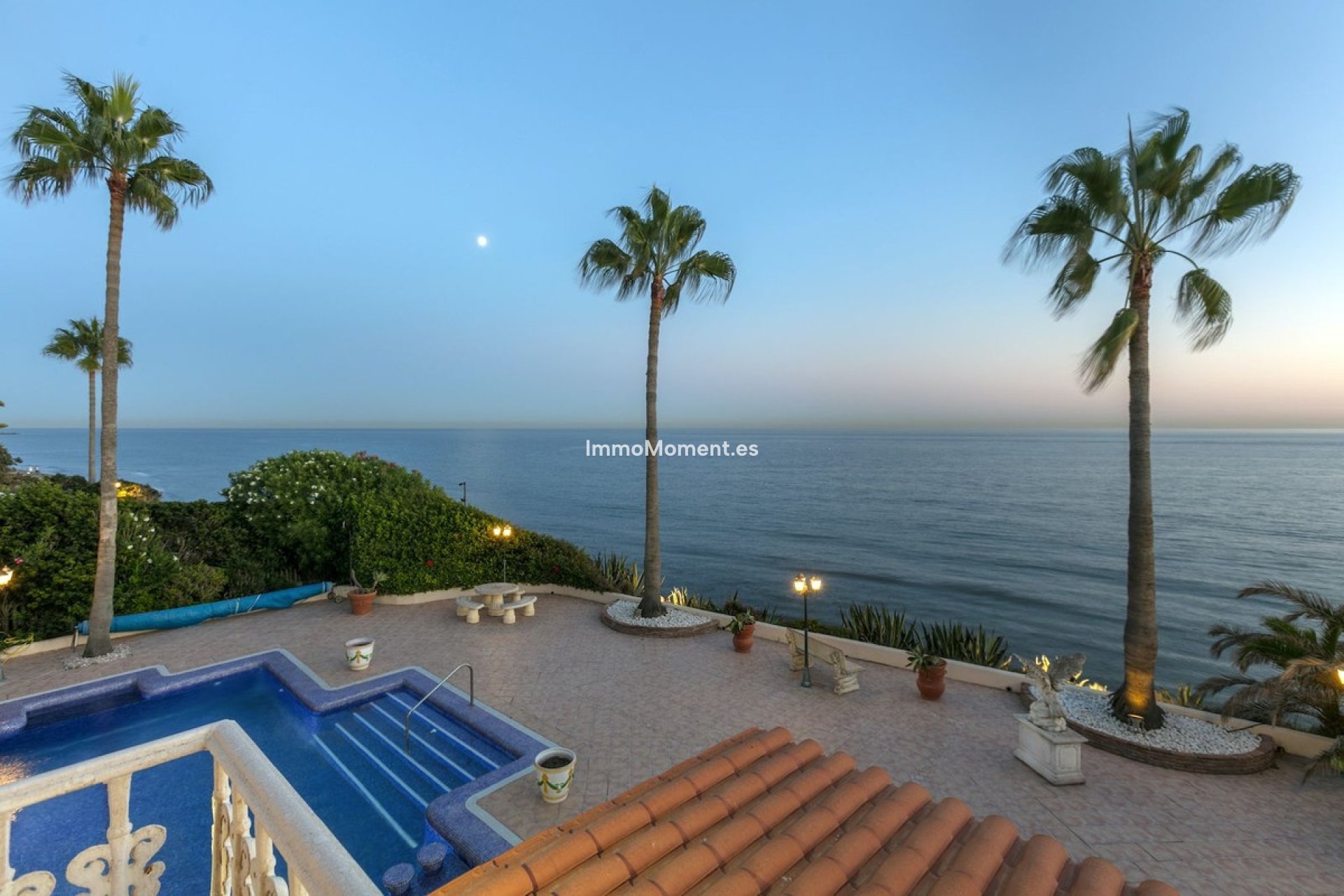 Resale - Detached villa - Marbella - Marbesa