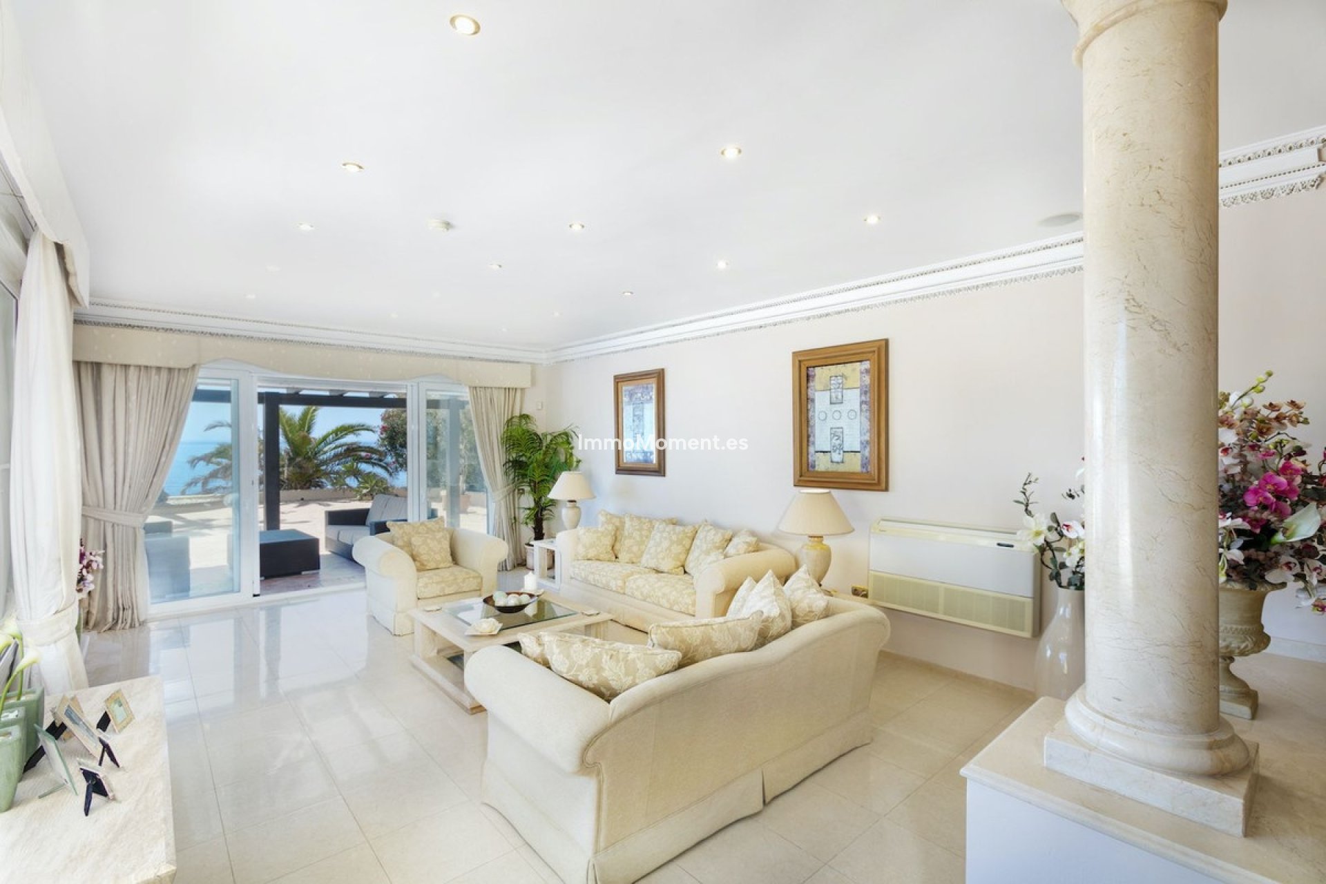 Resale - Detached villa - Marbella - Marbesa