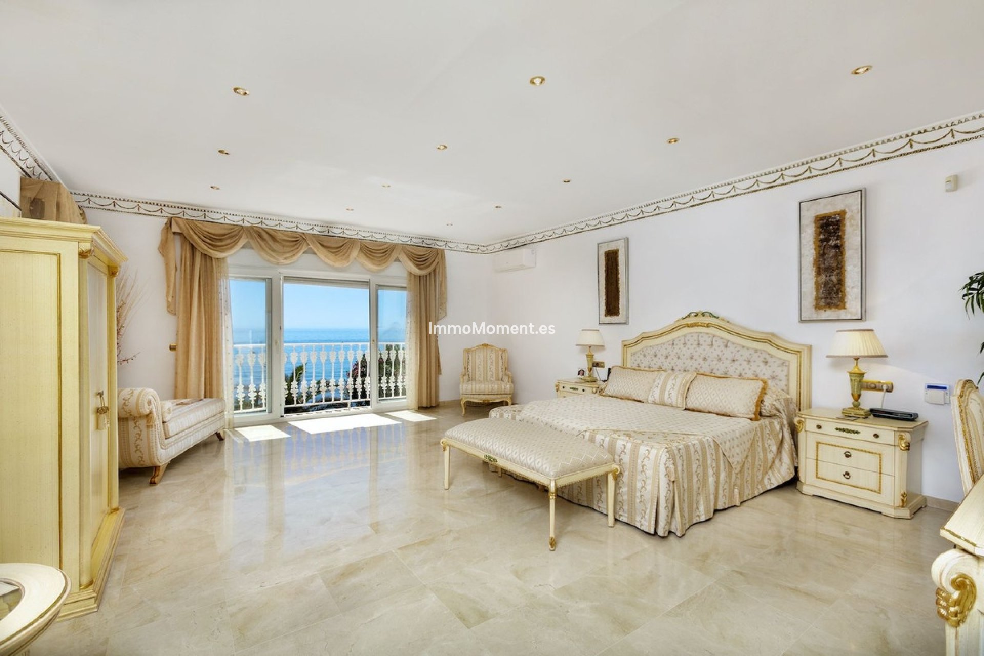 Resale - Detached villa - Marbella - Marbesa