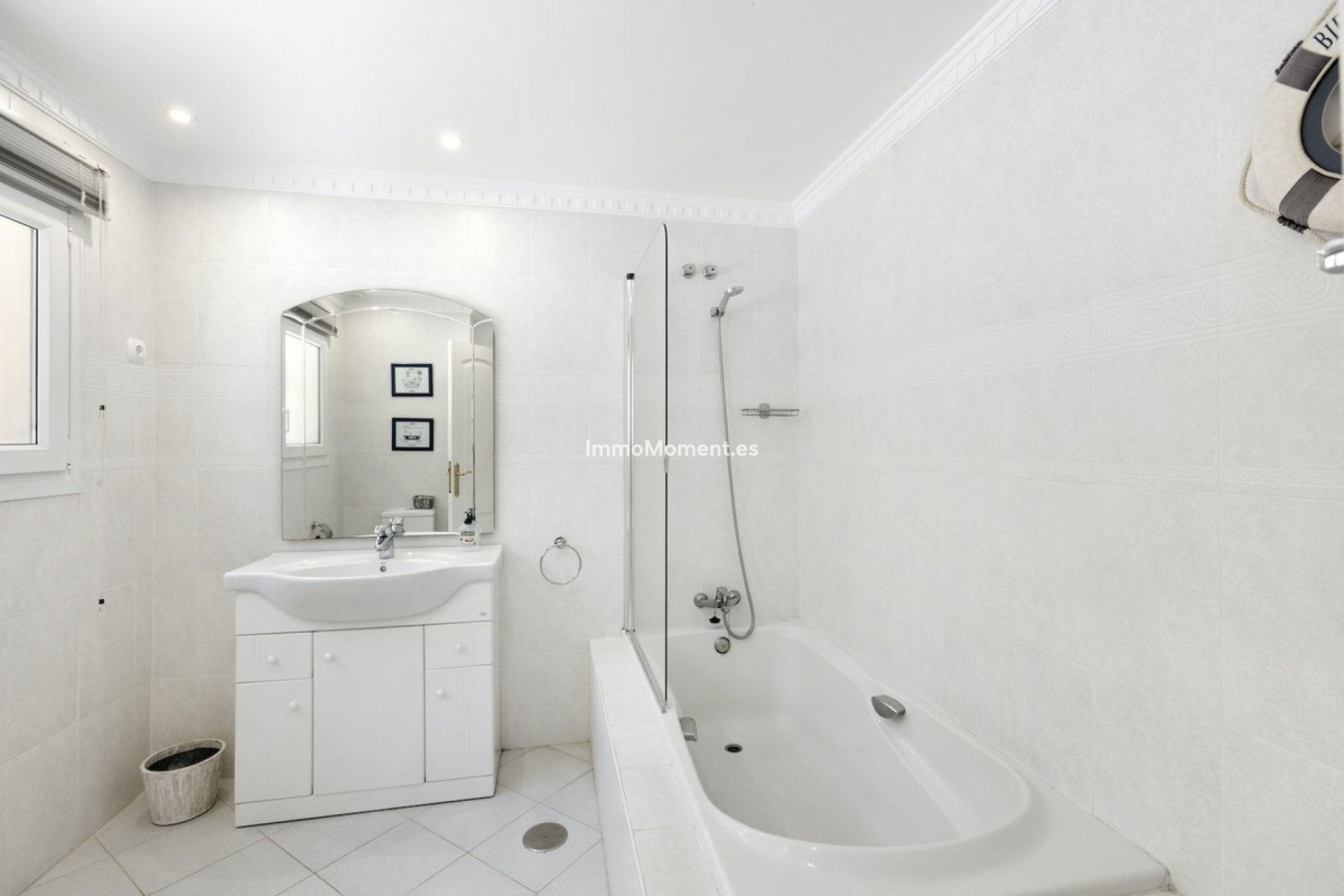 Resale - Detached villa - Marbella - Marbesa
