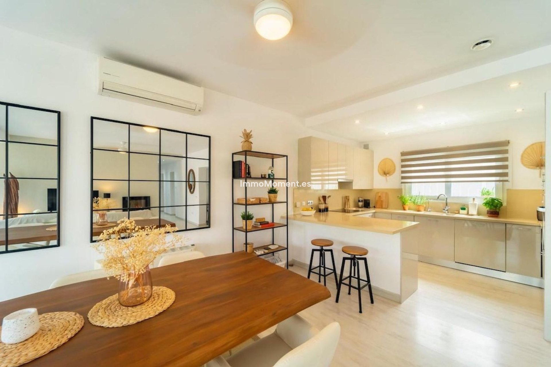 Resale - Detached villa - Marbella - Marbesa