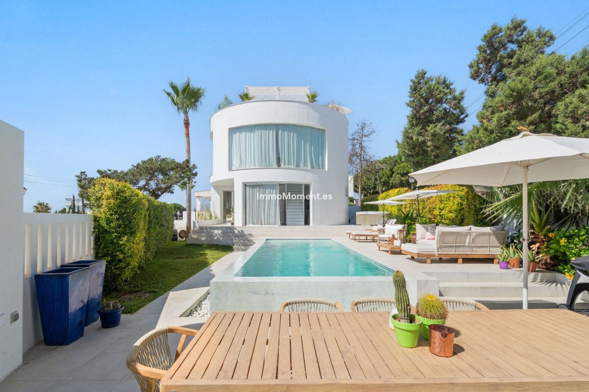 Resale - Detached villa - Marbella - Marbesa