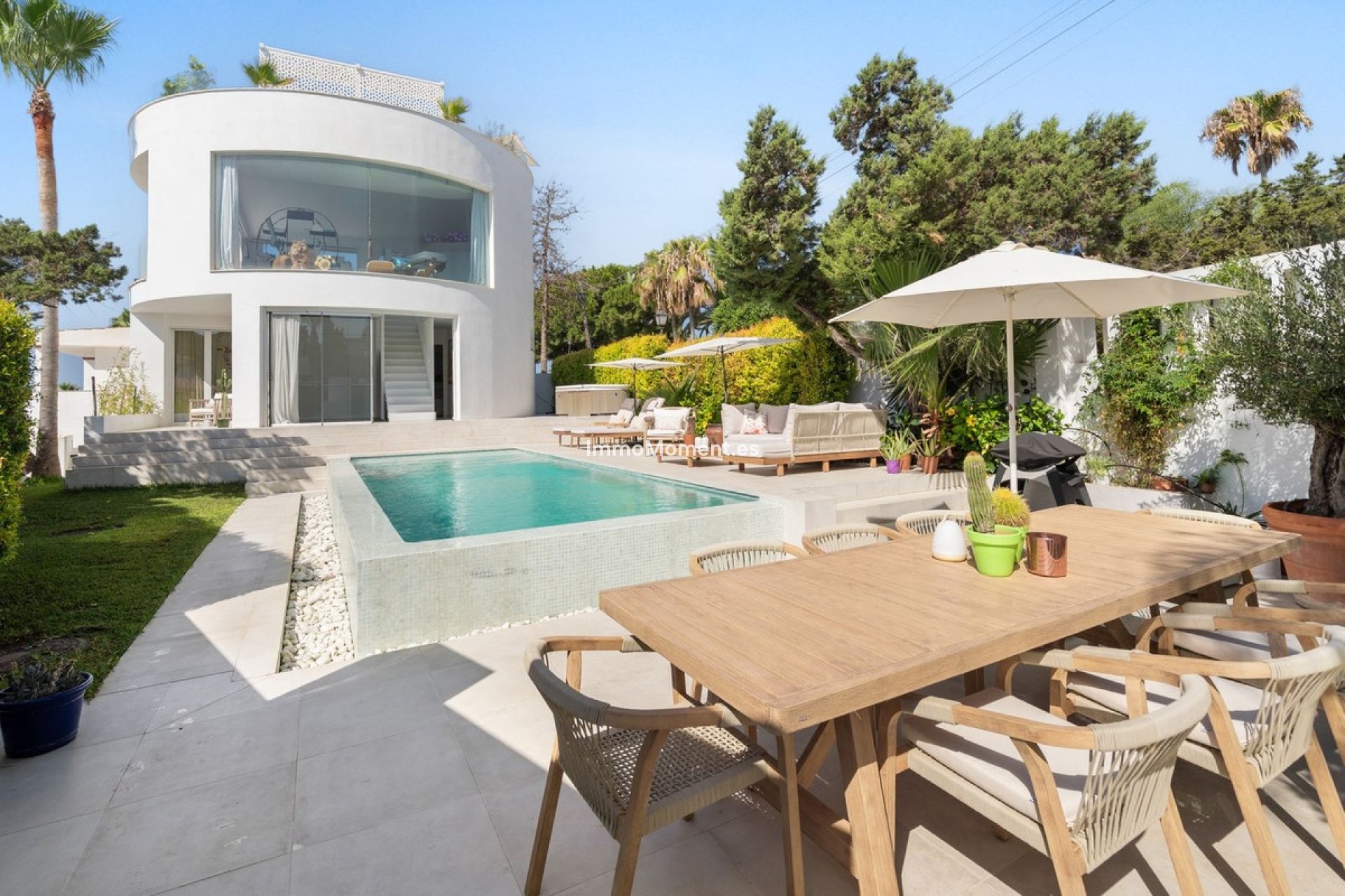 Resale - Detached villa - Marbella - Marbesa
