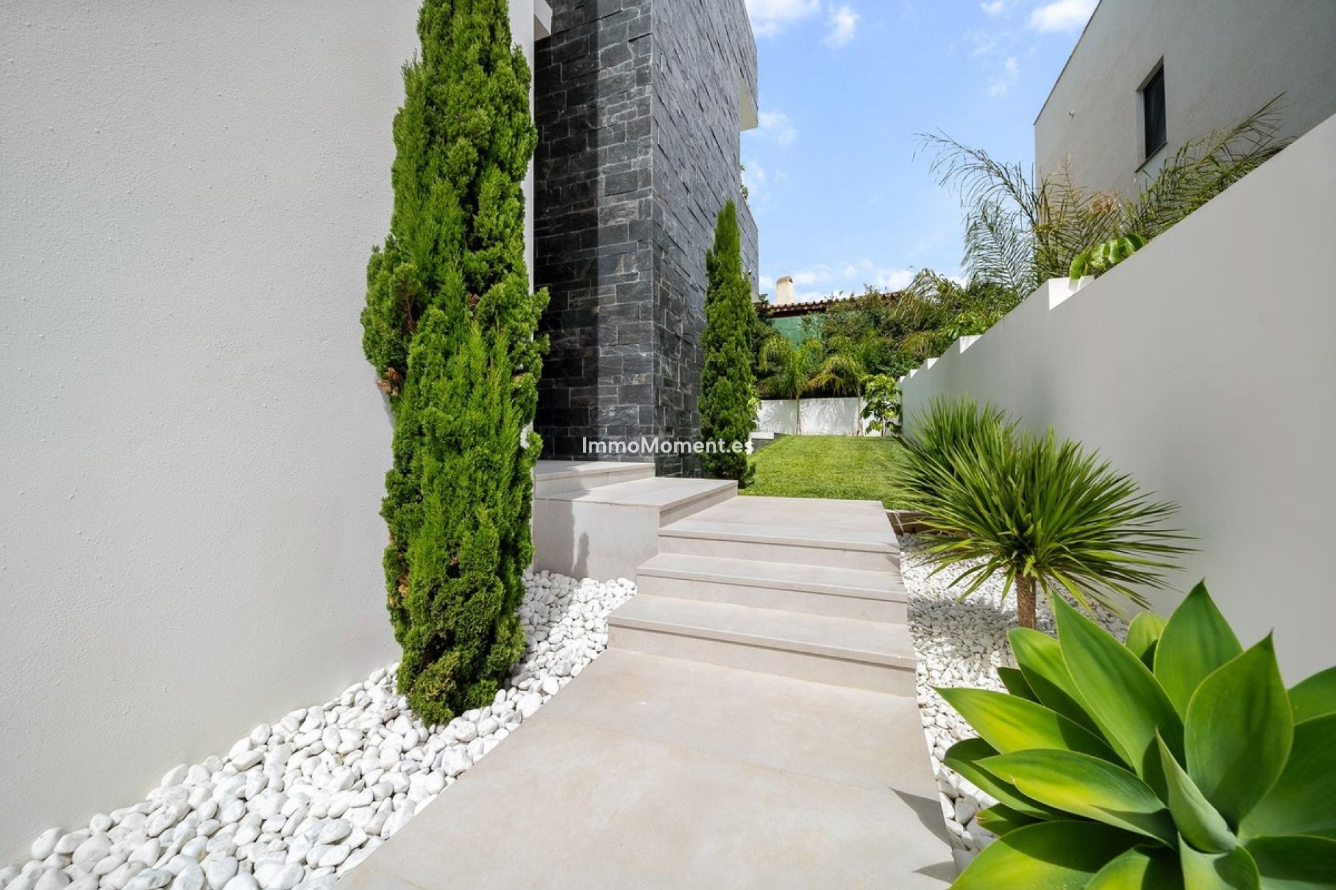 Resale - Detached villa - Marbella - Marbesa