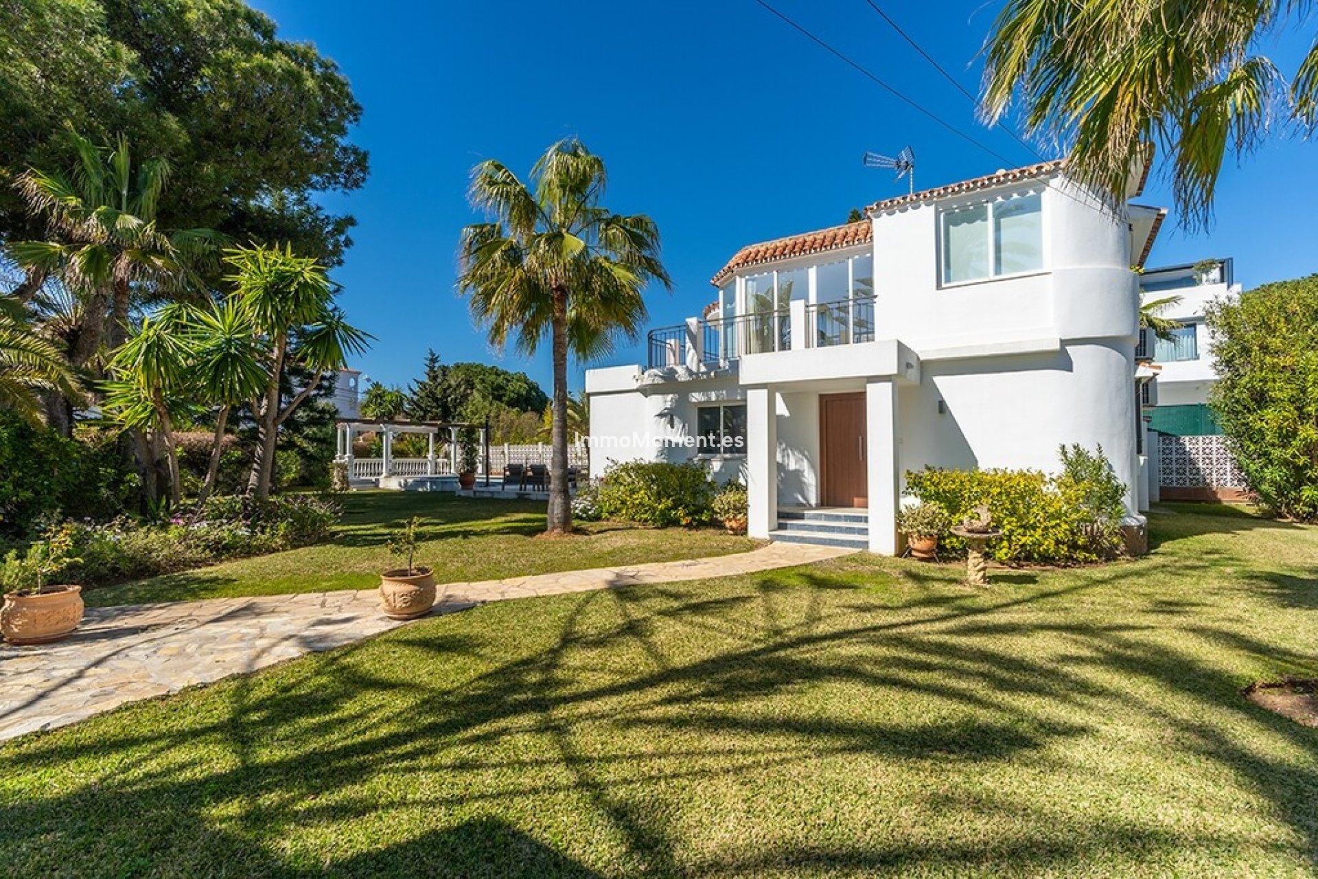 Resale - Detached villa - Marbella - Marbesa