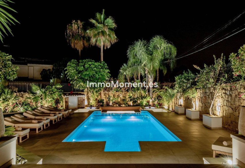 Resale - Detached villa - Marbella - Nagüeles