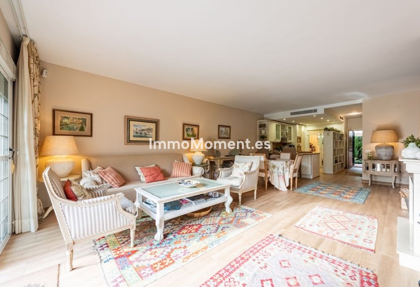 Resale - Detached villa - Marbella - Nagüeles