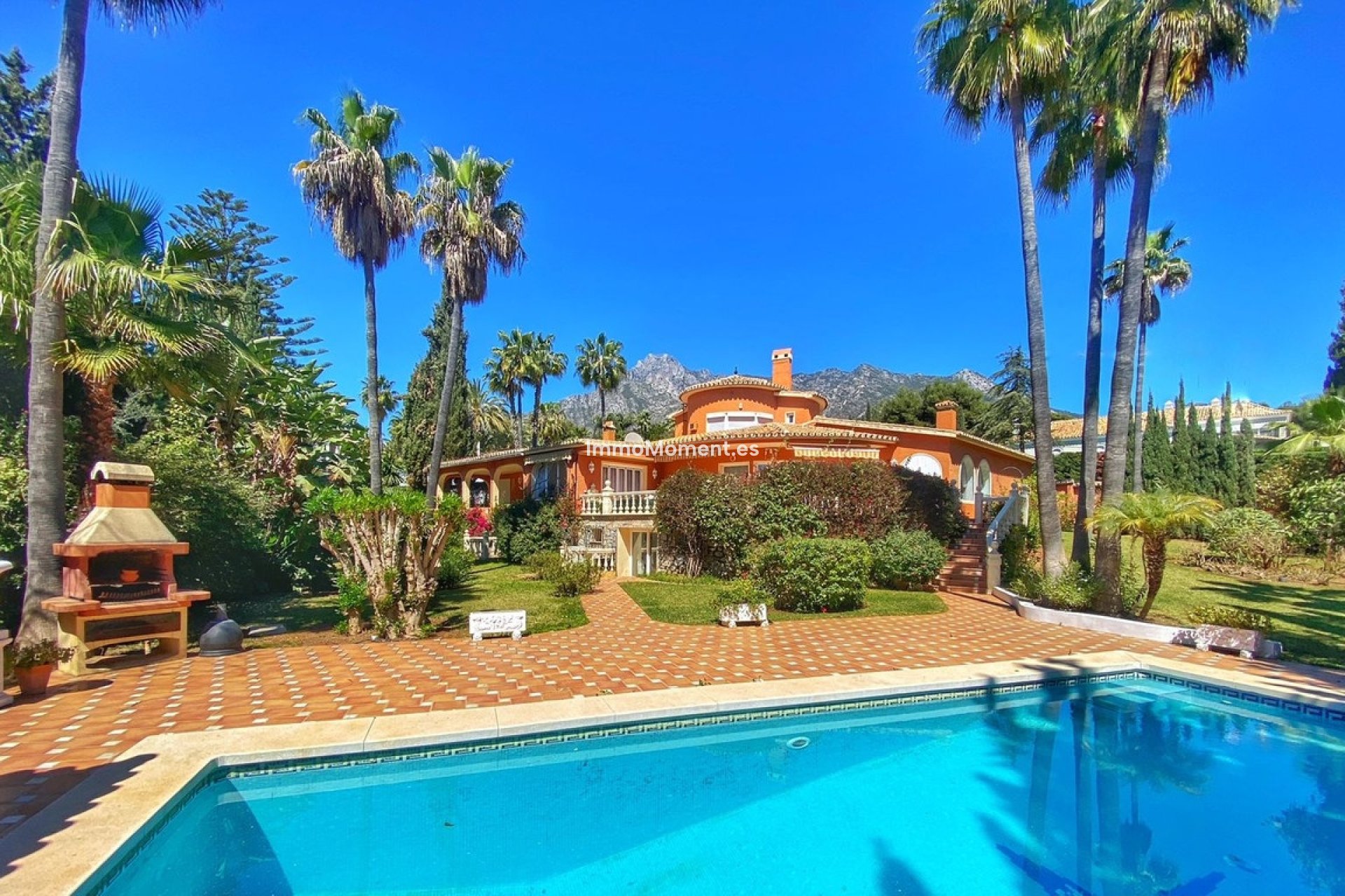 Resale - Detached villa - Marbella - Nagüeles