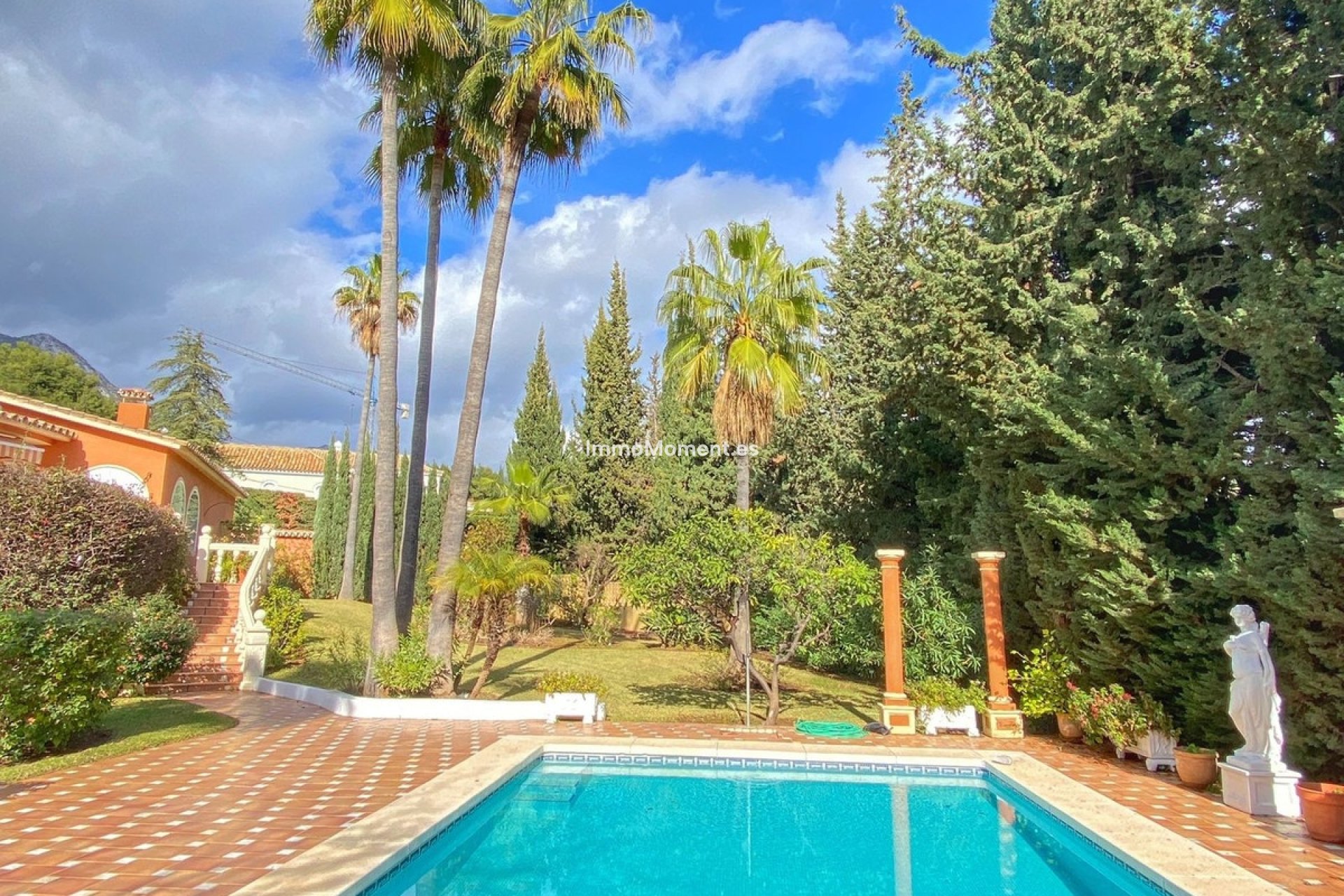 Resale - Detached villa - Marbella - Nagüeles