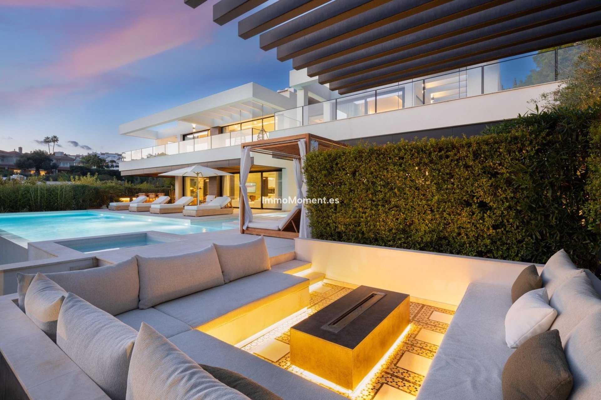 Resale - Detached villa - Marbella - Nueva Andalucía