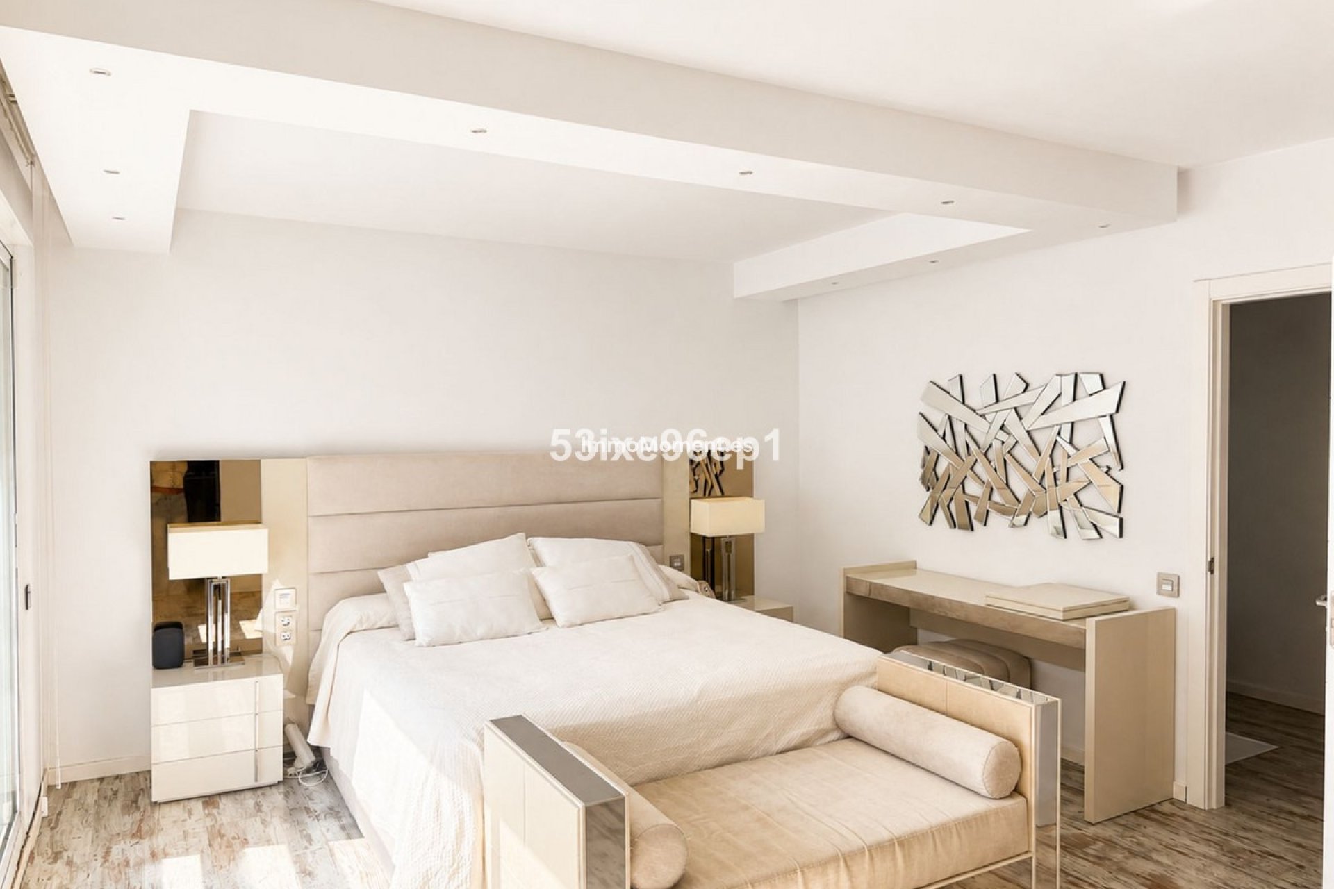 Resale - Detached villa - Marbella - Nueva Andalucía