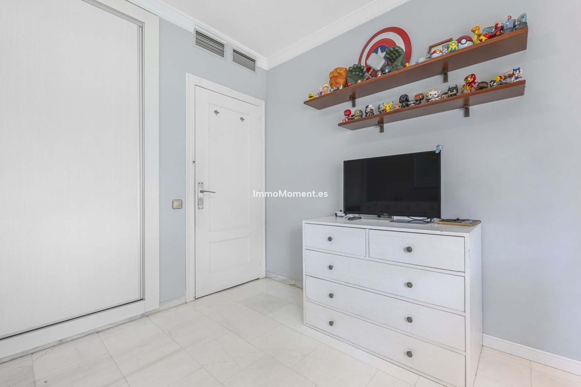 Resale - Detached villa - Marbella - Nueva Andalucía