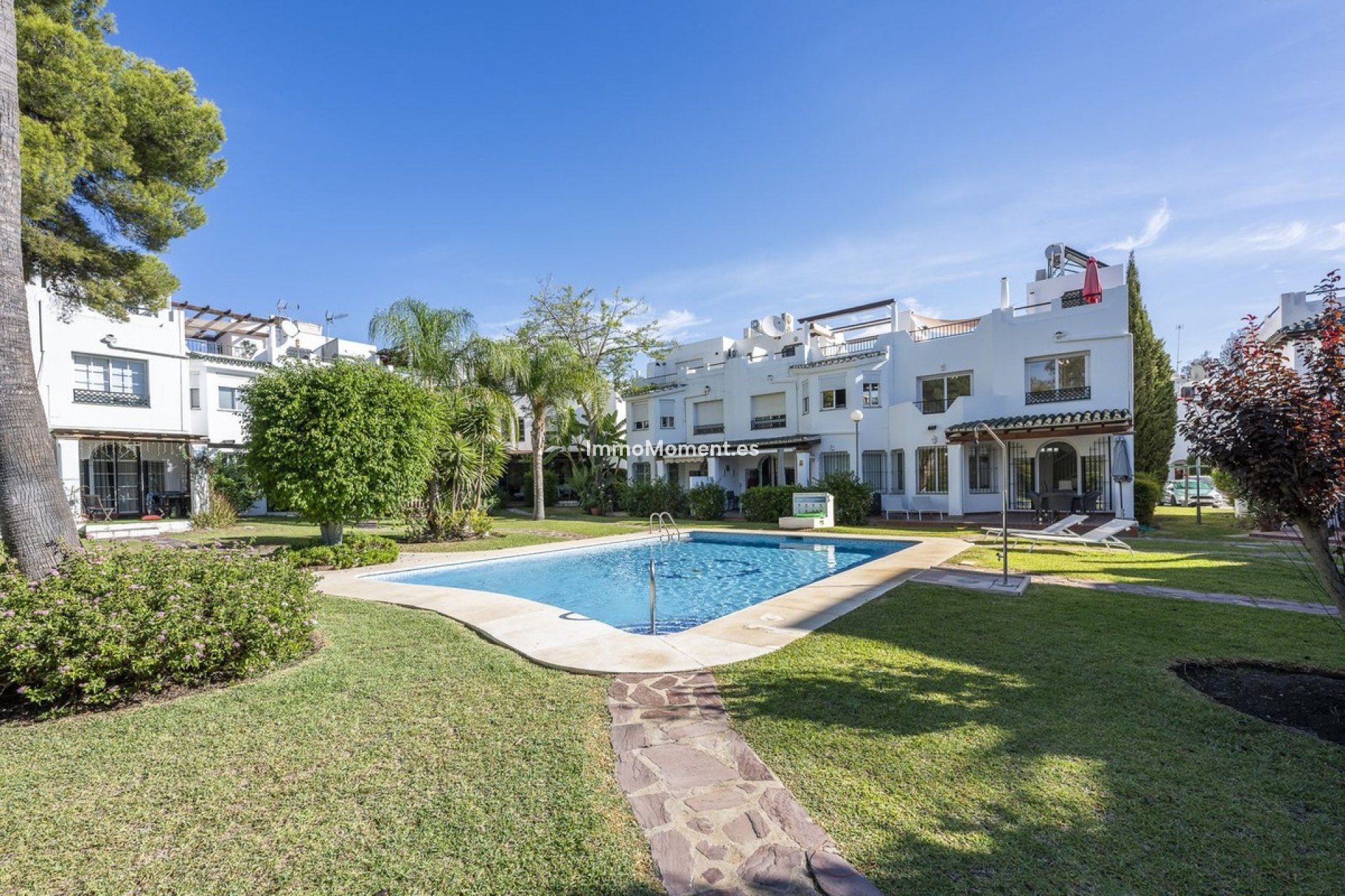Resale - Detached villa - Marbella - Nueva Andalucía