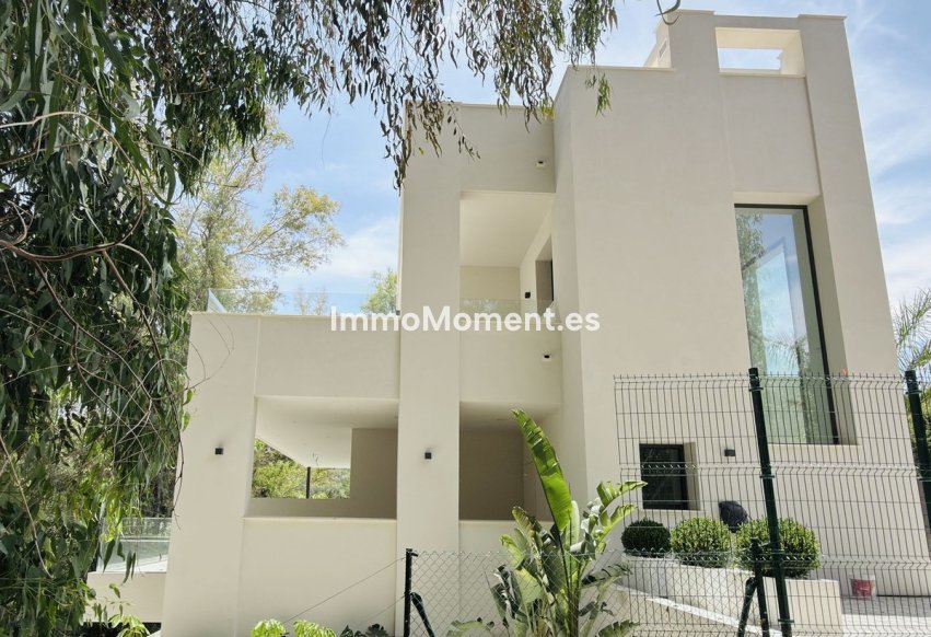 Resale - Detached villa - Marbella - Nueva Andalucía